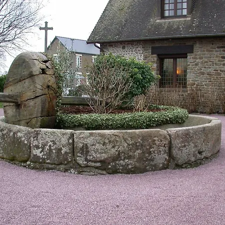 Au Bord Des Grèves